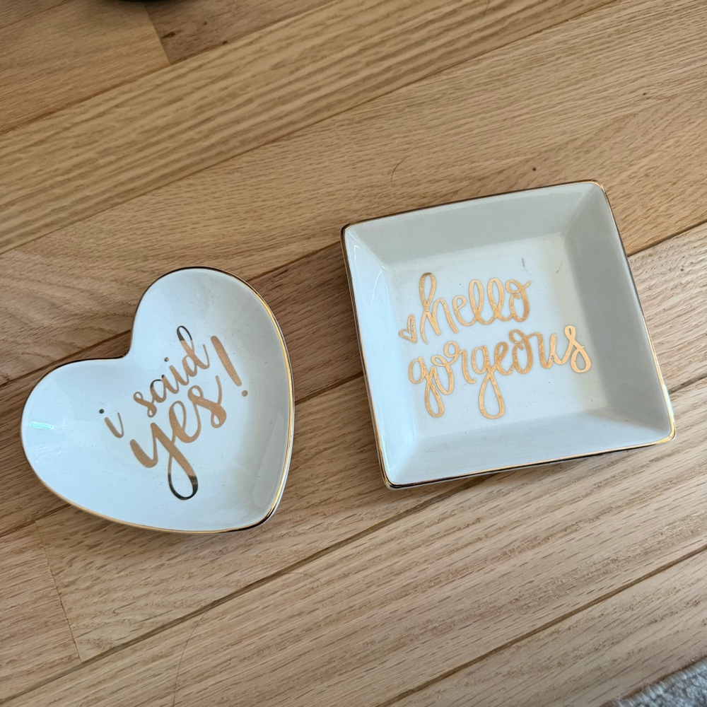 Gorgeous jewelry holders